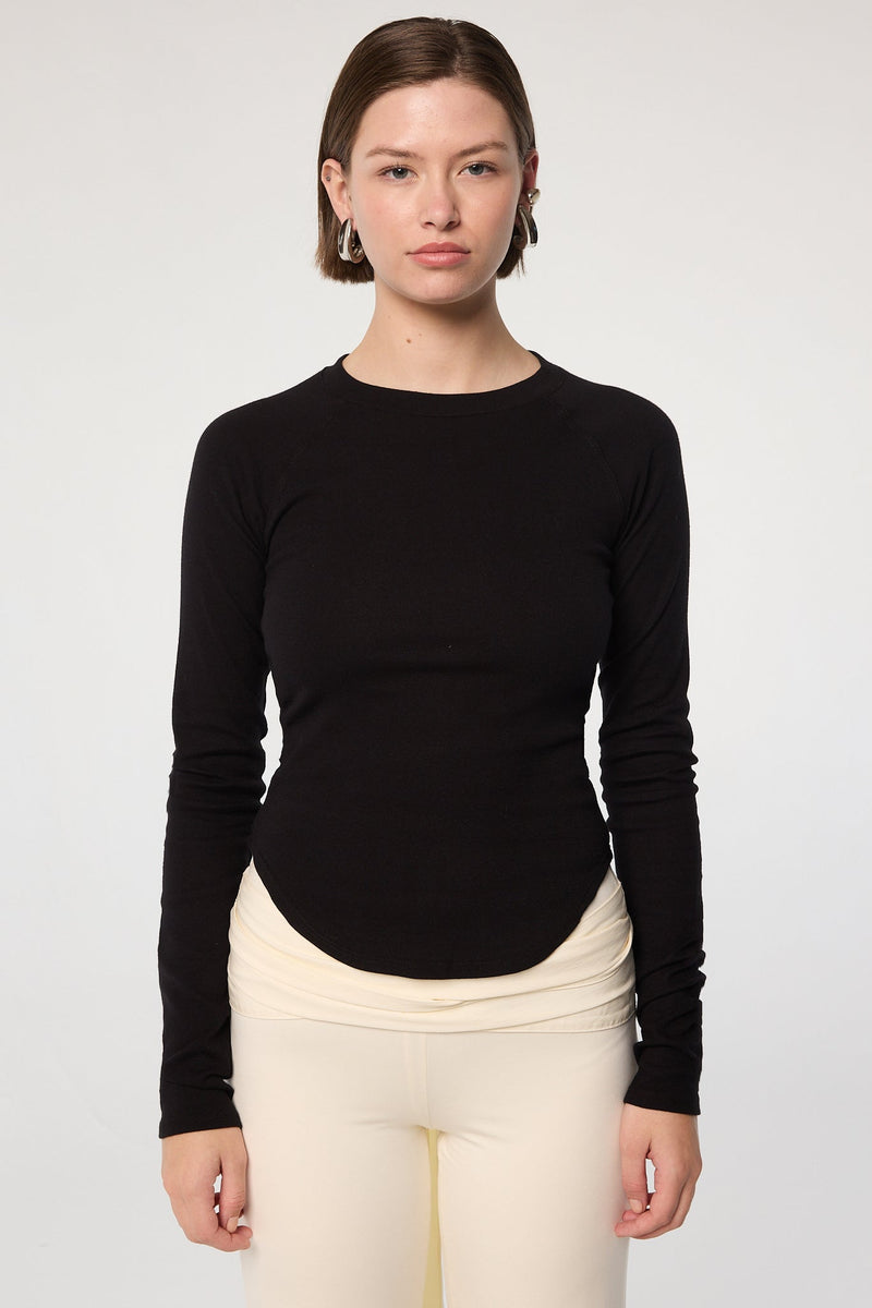 Areli T-Shirt - Black | The Line by K