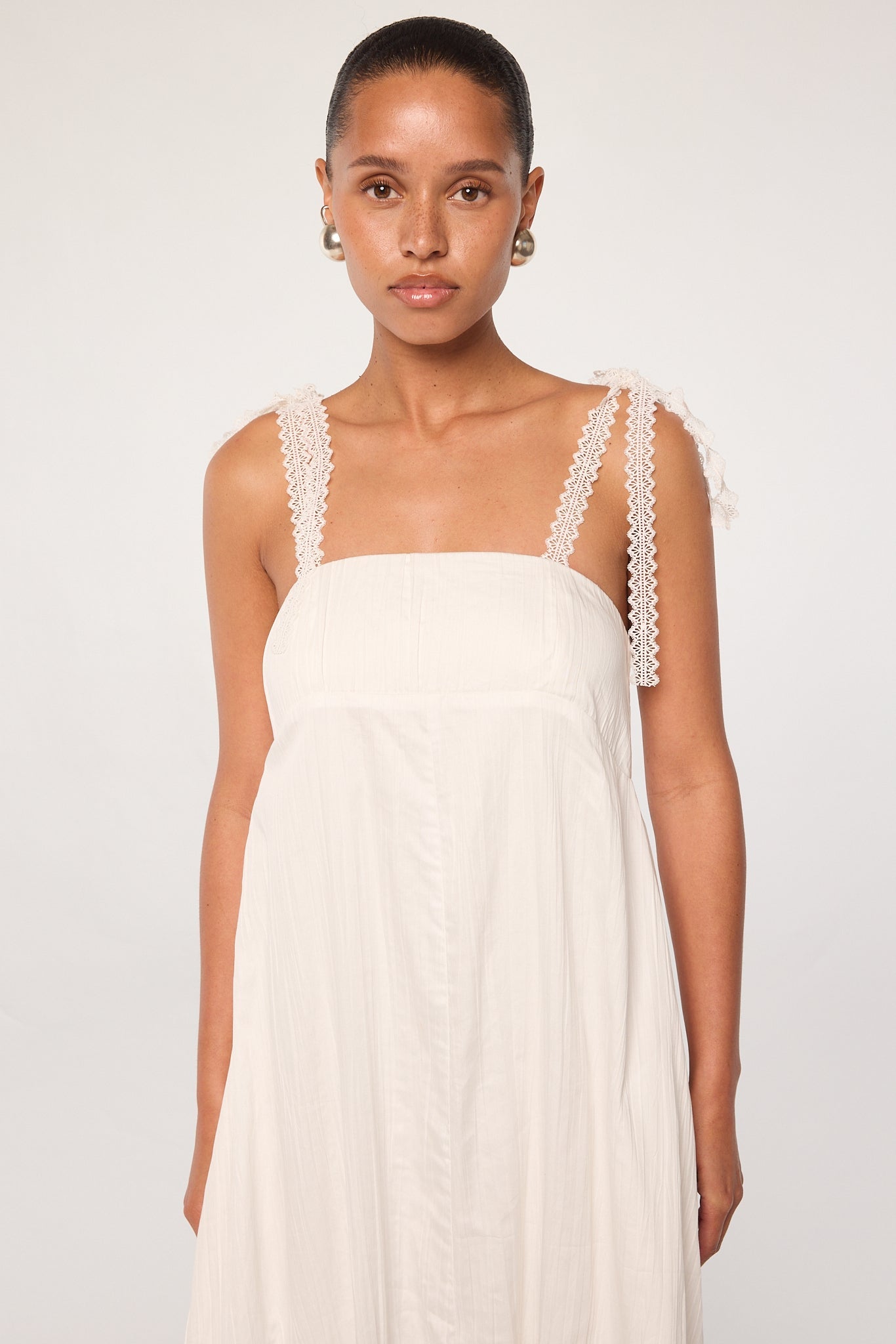 h&m a line maxi dress Vacation season is calling! Don't' leave home without your favorite Chic And Curvy looks Shop now and save on the perfect Summer vacation looks from brunch-ready dresses to statement sets