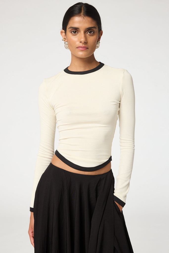 SIMON LONGSLEEVE TOP VANILLA - The Line by K