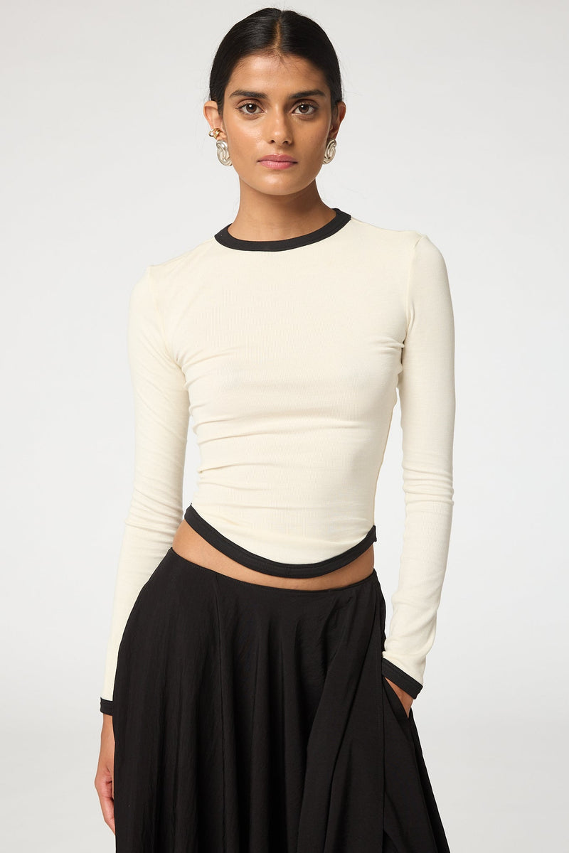 Simon Longsleeve Top - Vanilla | The Line by K